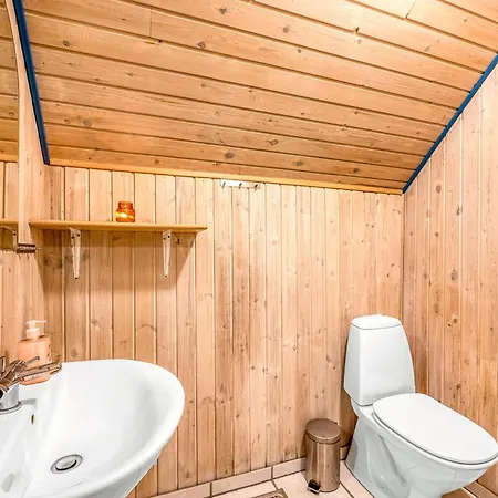 Large With Pool, And Sauna, 1500 Meters From The North Sea * Ulfborg