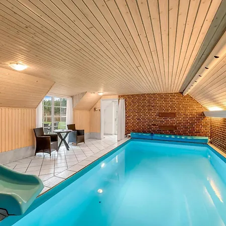 בית נופש Large With Pool, And Sauna, 1500 Meters From The North Sea Ulfborg